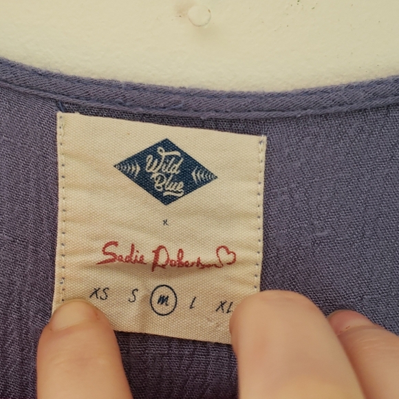 Wild Blue Top - Picture 4 of 7